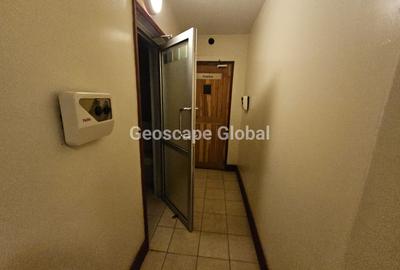 3 Bed Apartment with En Suite in Riverside