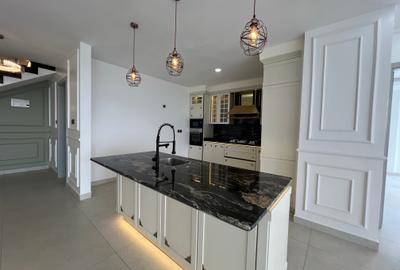 4 Bed Apartment with En Suite at General Mathenge - 2