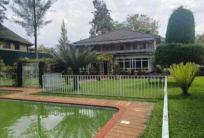 4 Bed House with En Suite at Runda - 3