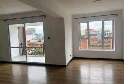 3 Bed Apartment with En Suite at Parklands - 4