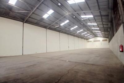 9,999 ft² Warehouse with Backup Generator in Mombasa Road - 4