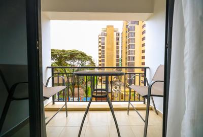 1 Bed Apartment with Swimming Pool in Kileleshwa - 4
