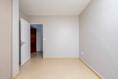 1 Bed Apartment with En Suite in Kitisuru - 4