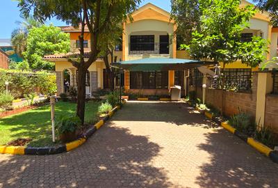 4 Bed Townhouse with En Suite at Lavington Green - 2