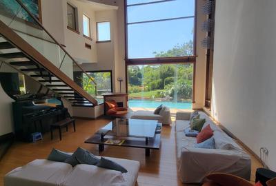 6 Bed House with En Suite in Kitisuru