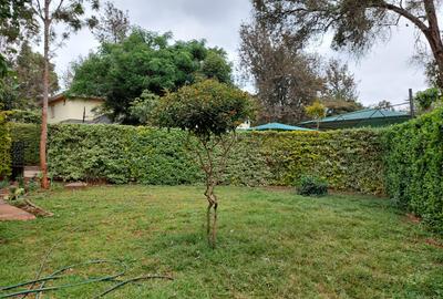 2 Bed House with En Suite at Karen