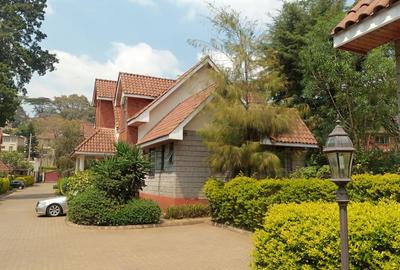 4 Bed Townhouse with En Suite in Lavington