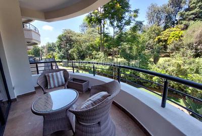 Furnished 3 Bed Apartment with En Suite at Riverside Drive