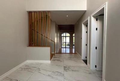 5 Bed Townhouse with En Suite in Loresho - 4