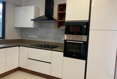 3 Bed Apartment with En Suite in Westlands Area - 4