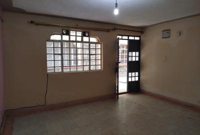 3 Bed Apartment with En Suite in Utawala