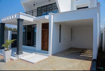 3 Bed Villa with En Suite at Mtwapa Primary