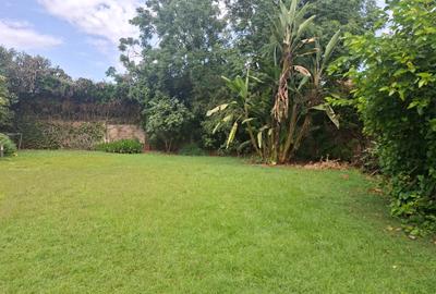 5 Bed House with En Suite at Off Glory Rd - 2