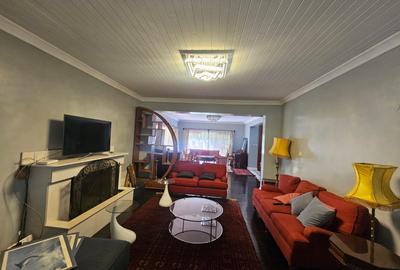 5 Bed House with En Suite in Karen - 4