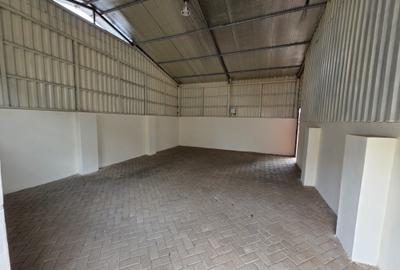 510 ft² Warehouse with Parking in Ruiru - 4