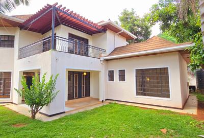 4 Bed House with En Suite at Runda Palm