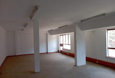 724 ft² Office with Service Charge Included in Upper Hill