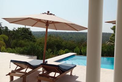 5 Bed Villa with Swimming Pool in Vipingo