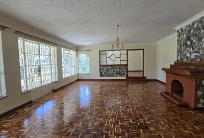 5 Bed House with En Suite in Loresho - 3