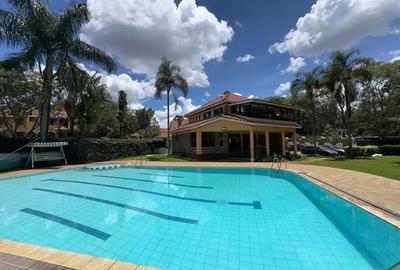 4 Bed Townhouse with En Suite in Lavington - 3