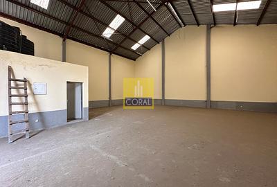 8,500 ft² Warehouse in Mombasa Road