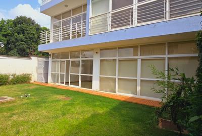 5 Bed Townhouse with En Suite at Convent Drive