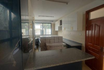 4 Bed Townhouse with En Suite in Lavington