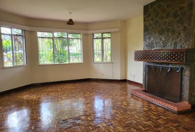 5 Bed House with En Suite in Gigiri - 3