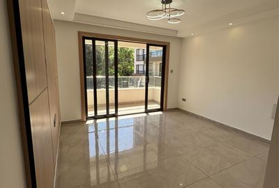 1 Bed Apartment with Swimming Pool at Riverside Drive - 2