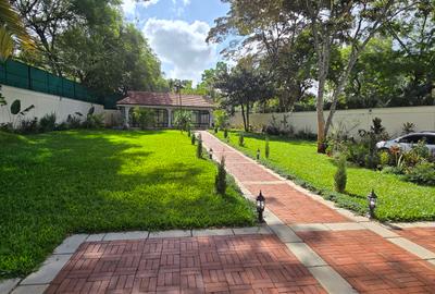 5 Bed House with En Suite at Runda Ruaka Road - 4