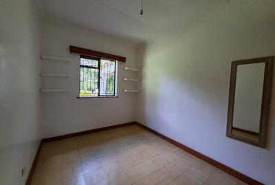 4 Bed House with Staff Quarters in Loresho - 4
