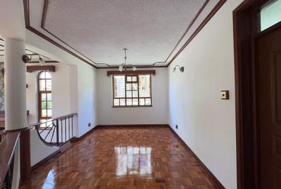 4 Bed Townhouse with En Suite in Lavington - 4