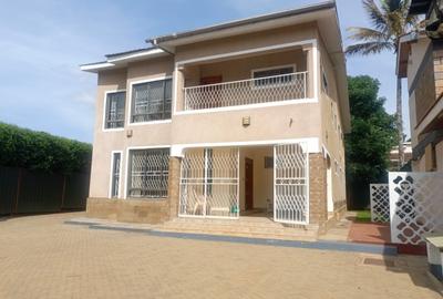 Commercial Property with Fibre Internet in Ridgeways - 3