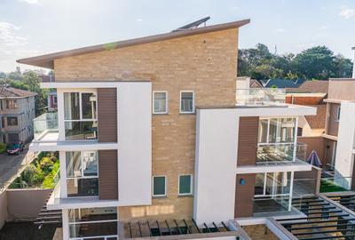 4 Bed Townhouse with En Suite at Kabasiran Avenue - 2