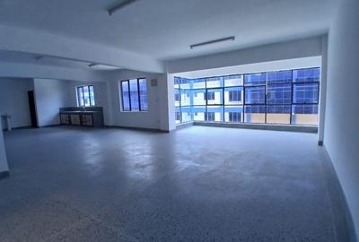 7,607 ft² Warehouse with Parking in Mlolongo