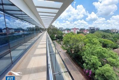 17,246 ft² Commercial Property with Service Charge Included in Westlands Area - 4