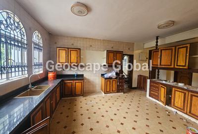 4 Bed House with En Suite in Muthaiga - 3