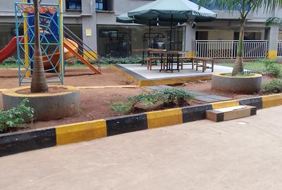 3 Bed Apartment with En Suite at Riverside - 4