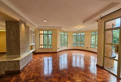 5 Bed House with En Suite at Nyari
