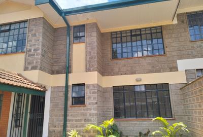 4 Bed Townhouse with En Suite in Lavington