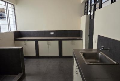 4 Bed Apartment with En Suite at Parklands - 3