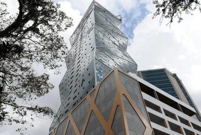 2,000 ft² Office with Backup Generator at Prism Towers