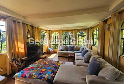 5 Bed House with En Suite in Kitisuru