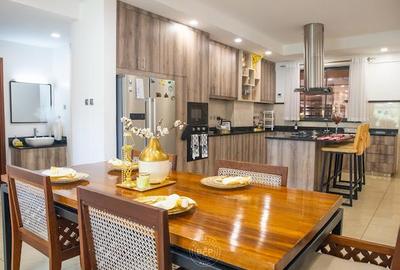 Furnished 2 Bed Apartment with En Suite at Kileleshwa