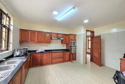 4 Bed Townhouse with En Suite at Amboseli - 4