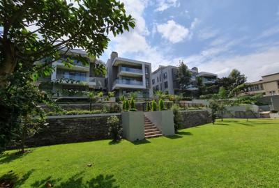 5 Bed Townhouse with Swimming Pool in Kitisuru