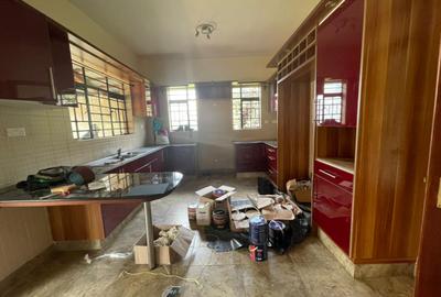 4 Bed Townhouse with En Suite in Kitisuru - 3