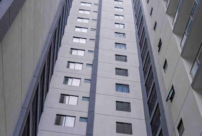 2 Bed Apartment with En Suite in Riverside - 2