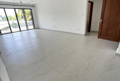 Serviced 3 Bed Apartment with En Suite at Bustani Close - 2