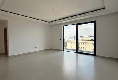 2 Bed Apartment with En Suite in Brookside - 3